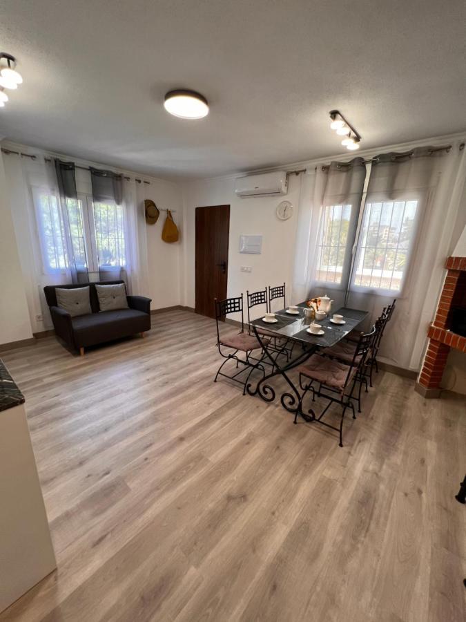Orihuela Costa 3 Bdr Condo On La Zenia Beach With Patio Bagian luar foto